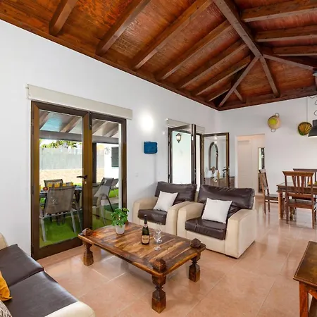 Villa Casablanca By Villa Plus Corralejo Exterior photo
